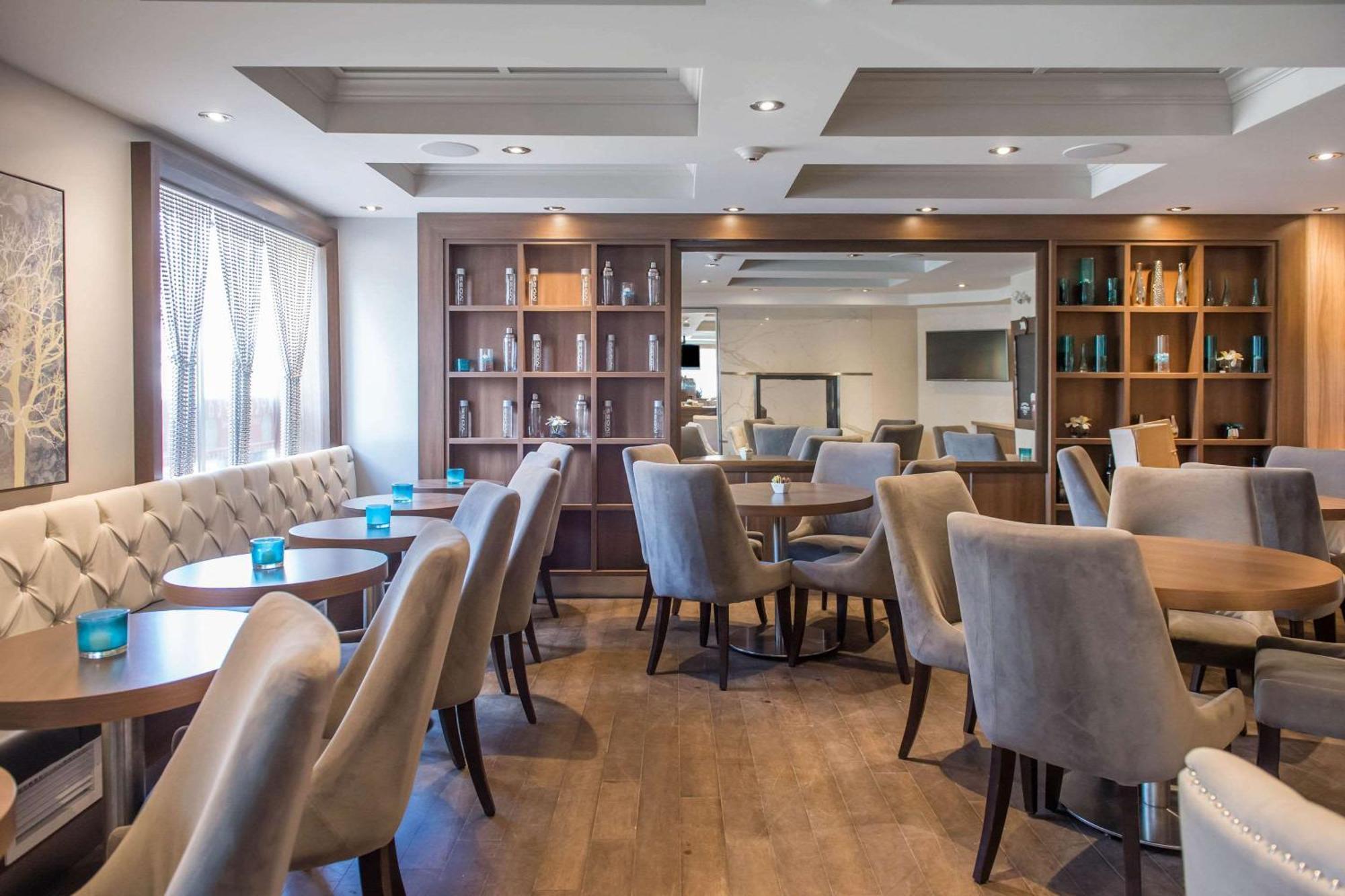 Les Suites Victoria, Ascend Hotel Collection Gatineau Esterno foto
